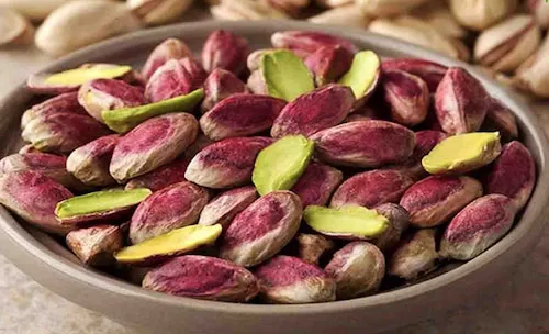 قیمت خرید مغز پسته اکبری + خواص، معایب و مزایا